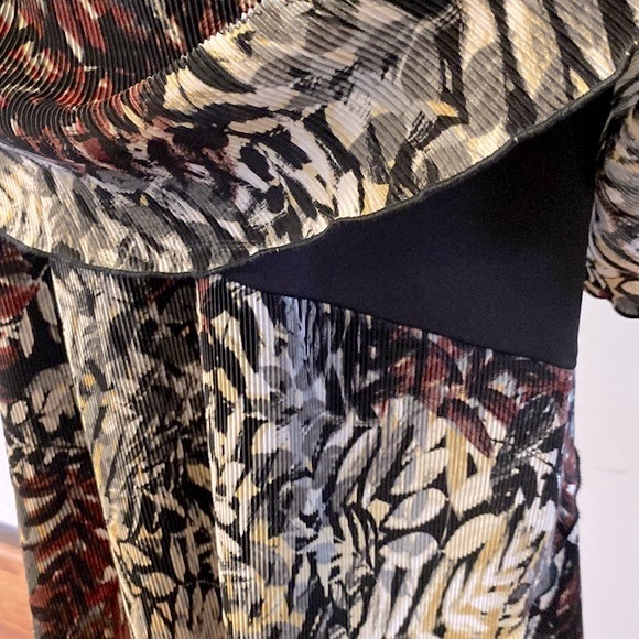 Connected Apparel floral crinkle tiered pleated sheath dress, plus size 20W - Picture 8 of 15